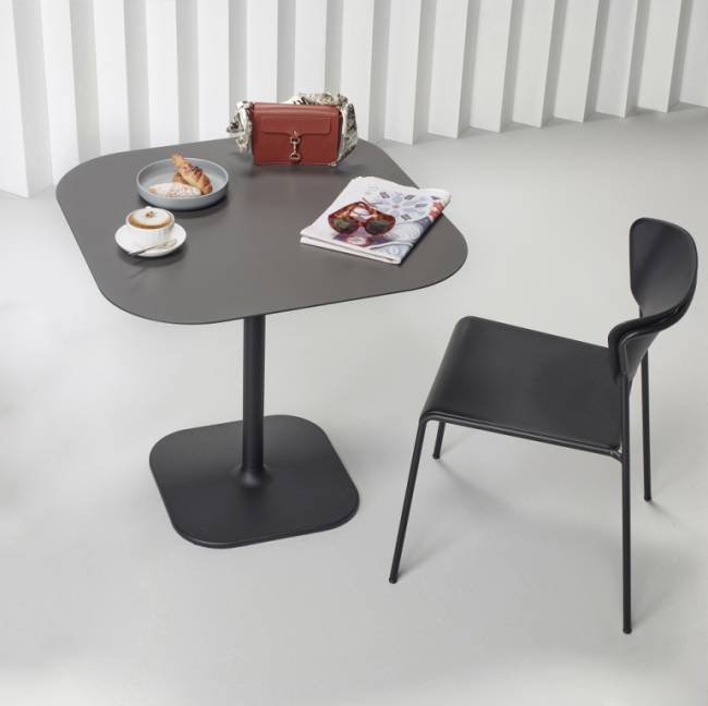 Столешница квадратная со скругленными углами Compact Laminate антрацит 800х800х10 мм