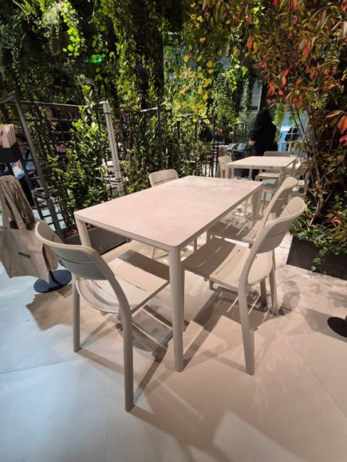 Стул пластиковый Cassia Bistrot бежевый 495х505х815 мм